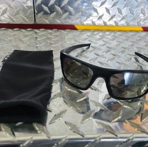 Oakley Drop Point Sunglasses